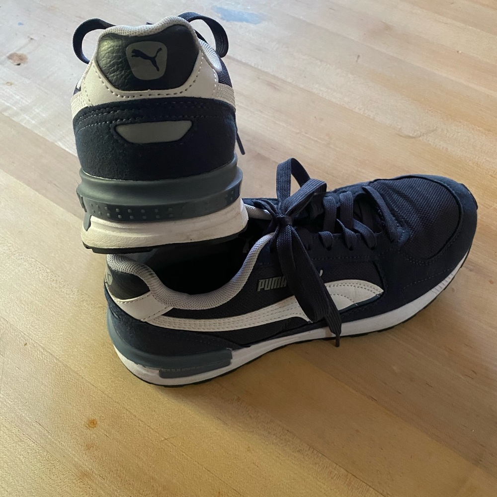 Puma Women’s Dark Blue and White Sneakers